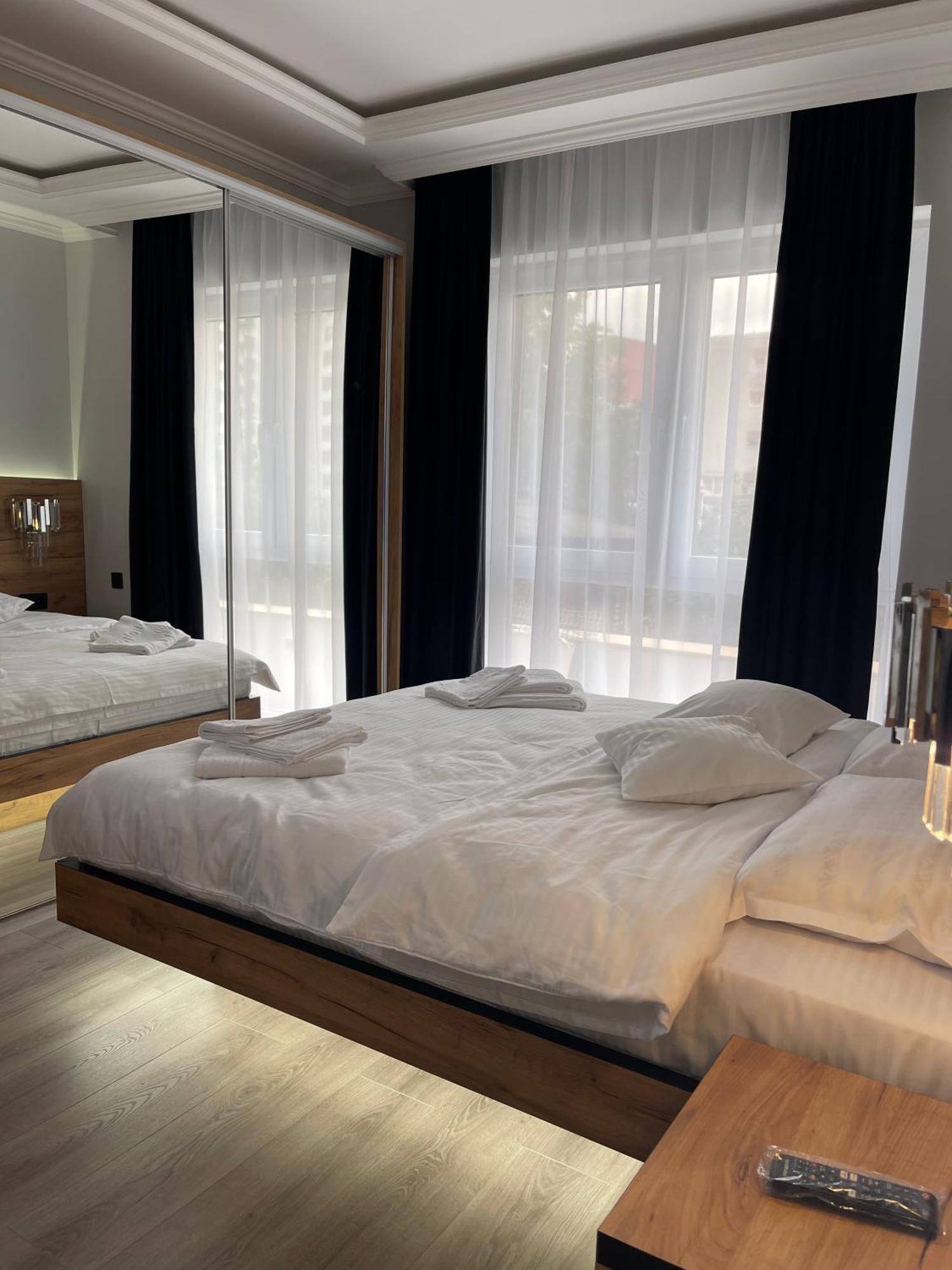 Prestige Suites - Cluj Luxury Exterior photo